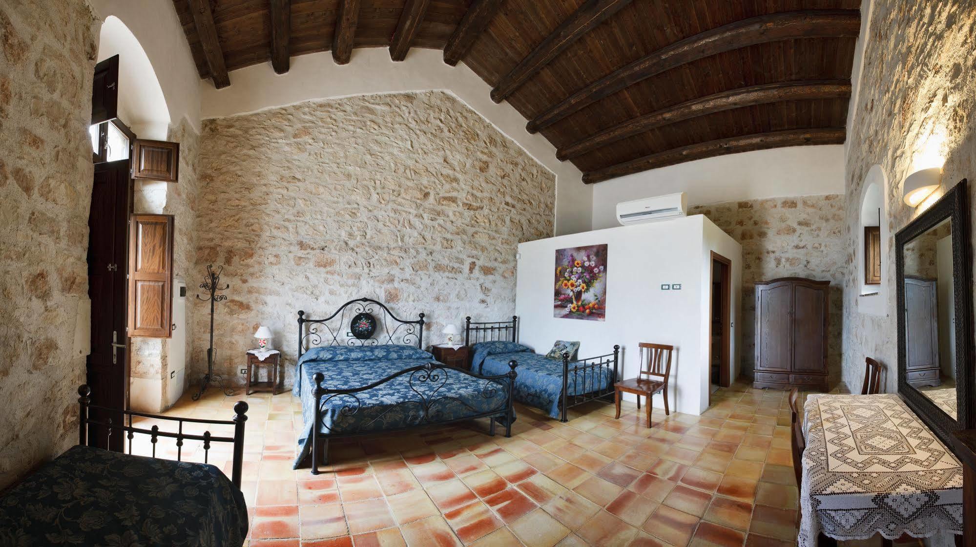 Agriturismo Gaia Noto Buitenkant foto